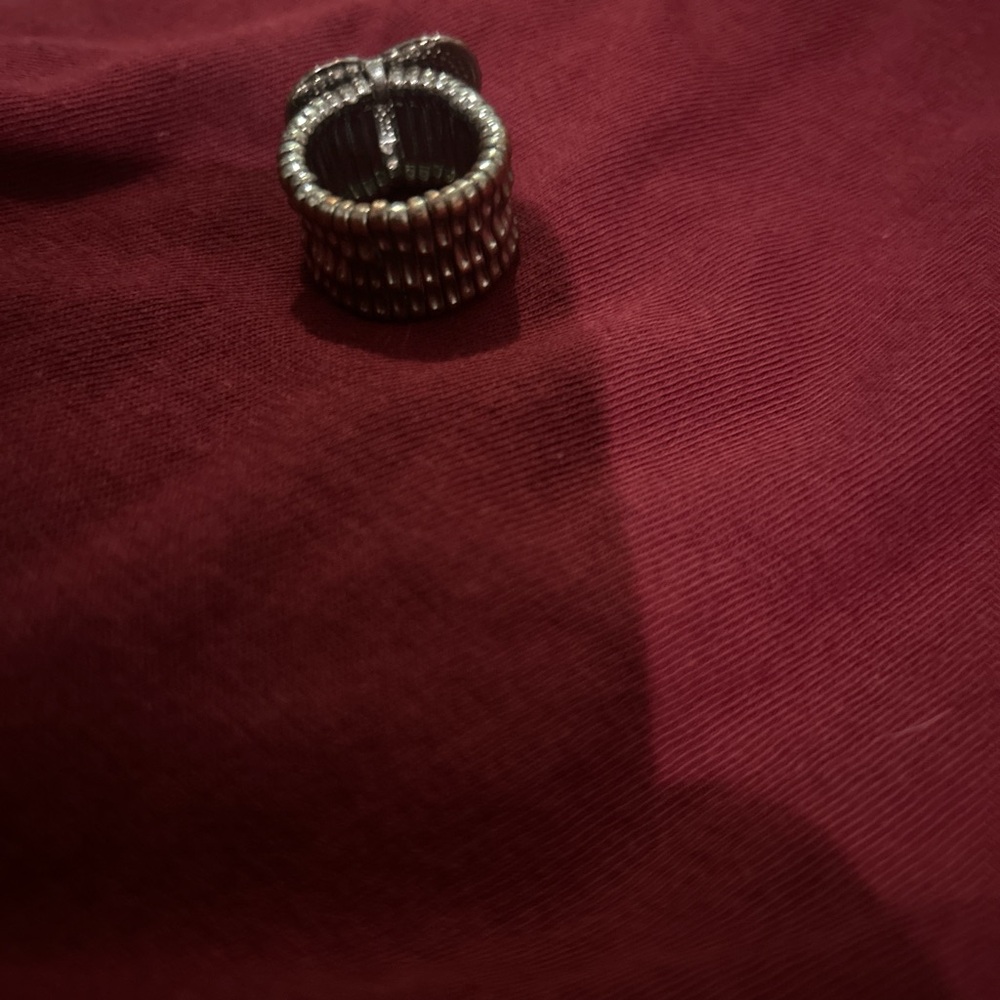Silver Heart Ring - Picture 2 of 2